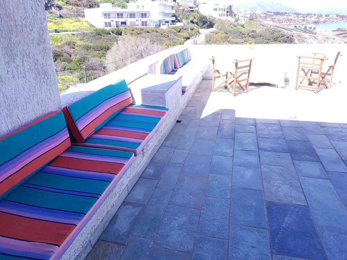 Villa Blue. Two Storey House, 100 Meters From Sea Rafína Exteriér fotografie